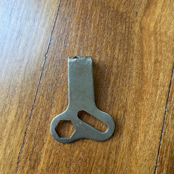 Vintage Skate Key - Picture 4 of 6